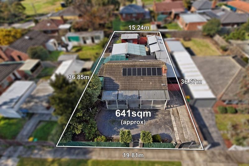 36 Timor Parade, HEIDELBERG WEST VIC 3081, Heidelberg West - Thumbnail 2