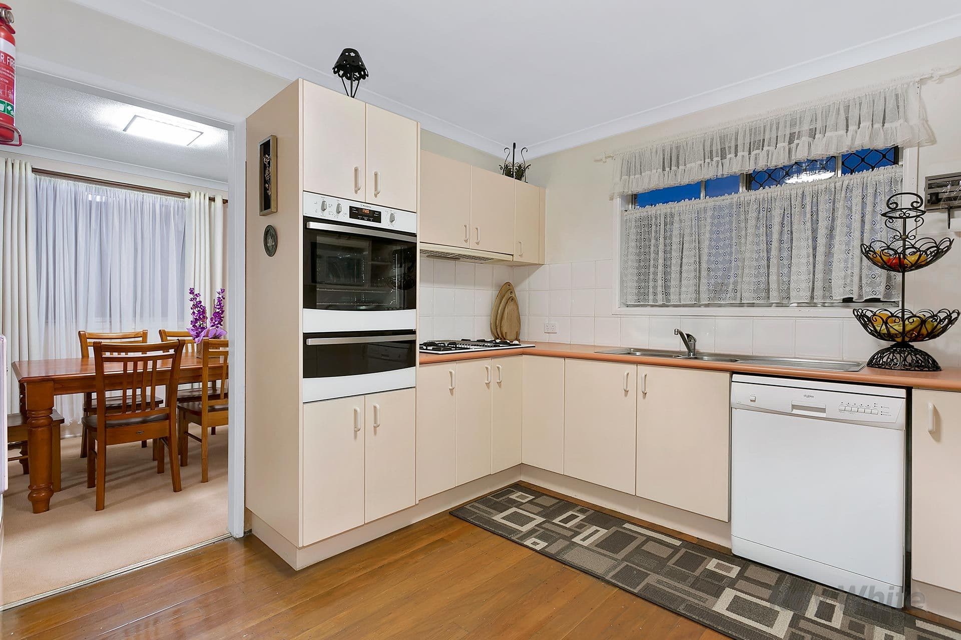 11 Lorrimore Street, Macgregor QLD 4109, Macgregor - Thumbnail 3