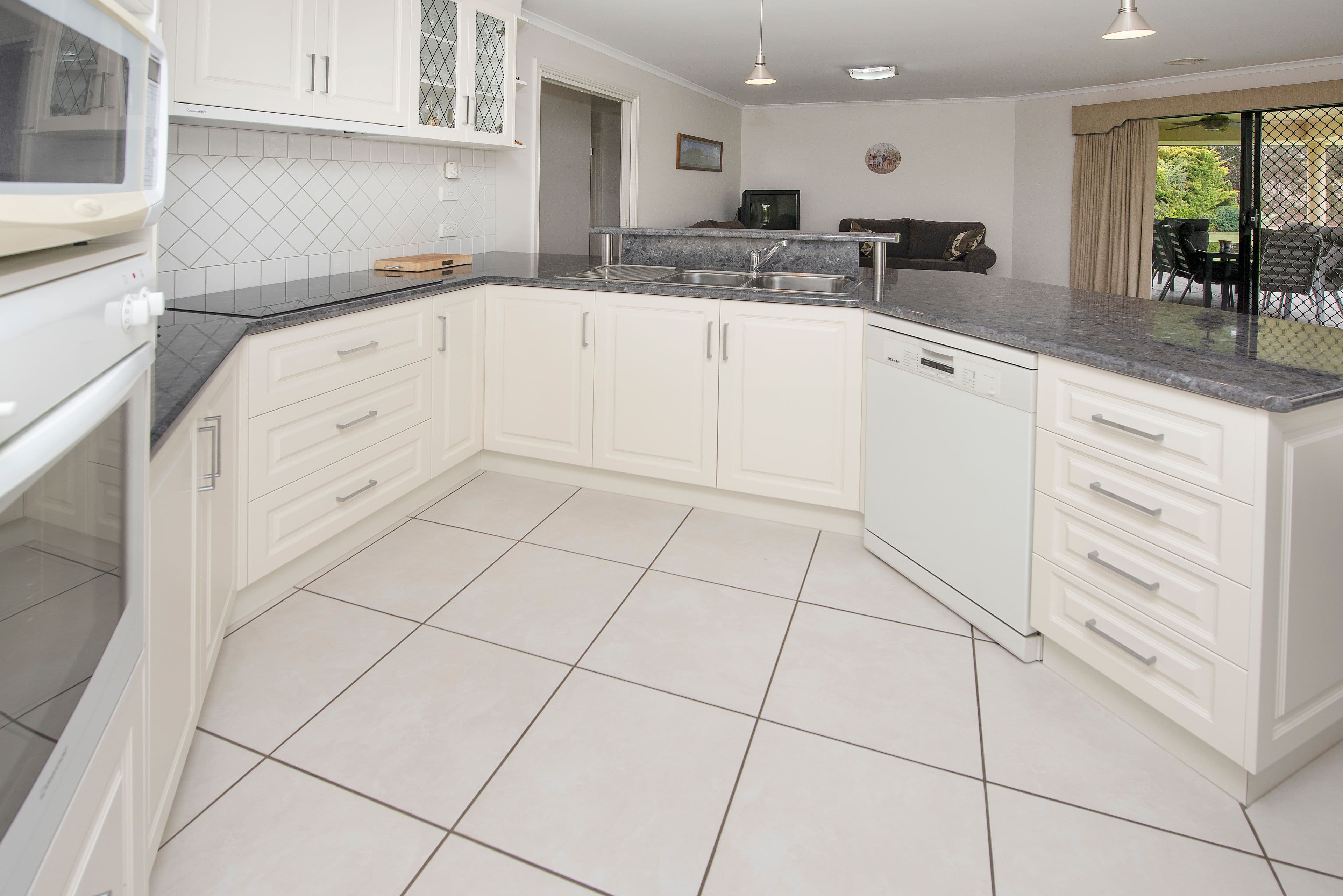 7 Berrybank Drive, Swan Hill VIC 3585, Swan Hill - Thumbnail 6