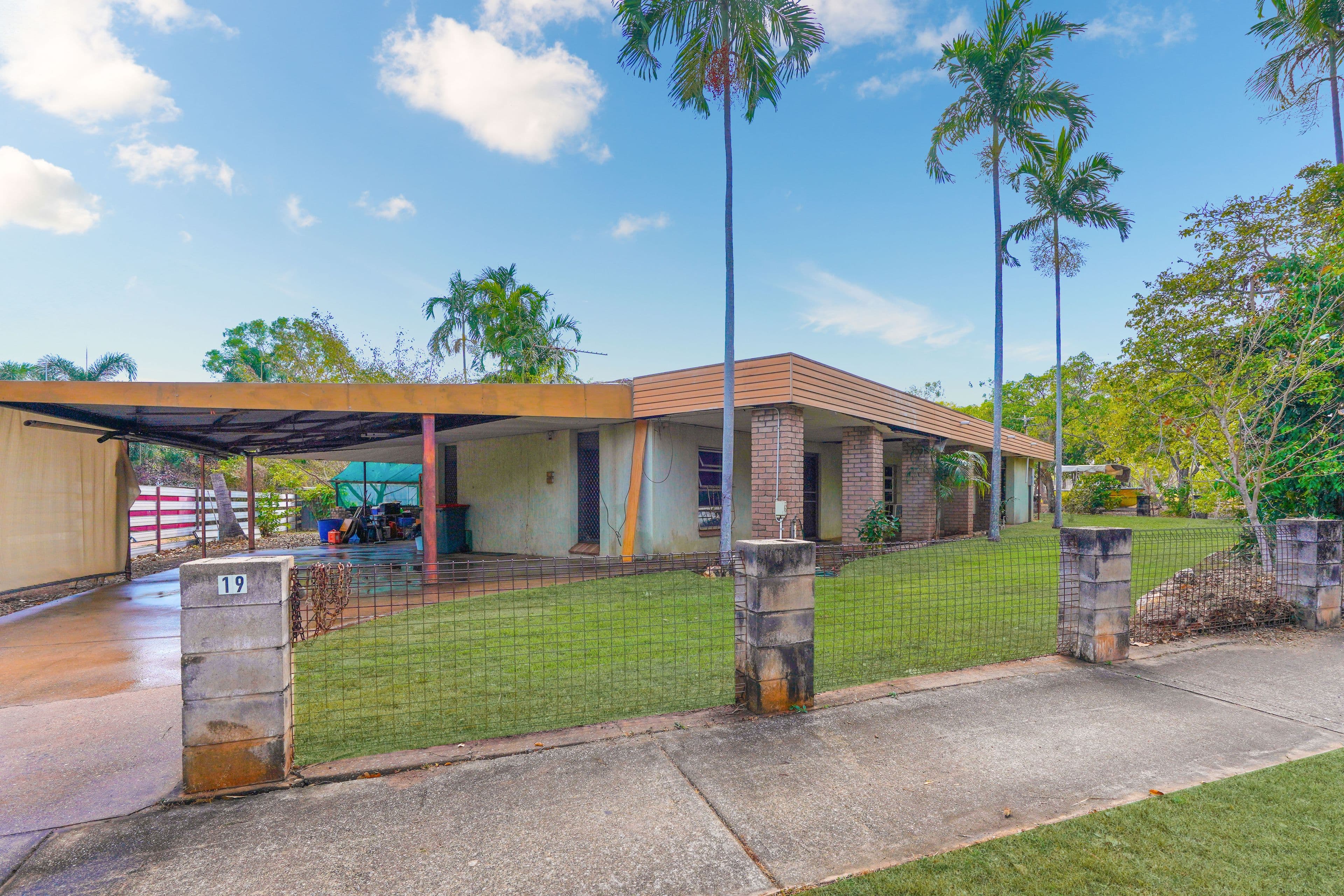 19 Tiwi Gardens, Tiwi NT 0810, Tiwi - Thumbnail 2