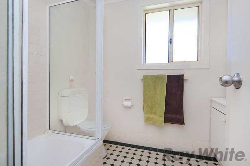42 Callen Avenue, SAN REMO NSW 2262, San Remo - Thumbnail 6