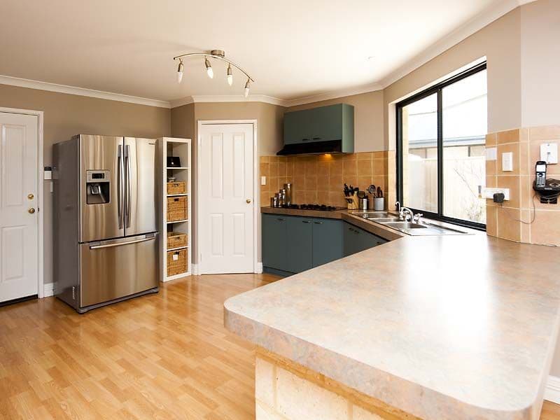 5 Avon Crescent, ATWELL WA 6164, Atwell - Thumbnail 2