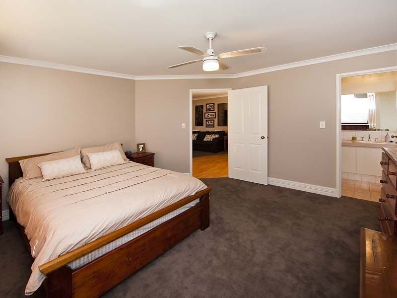 5 Avon Crescent, ATWELL WA 6164, Atwell - Thumbnail 5