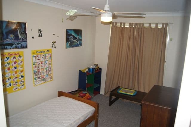 9 Jacaranda Drive, YAMANTO QLD 4305, Yamanto - Thumbnail 3
