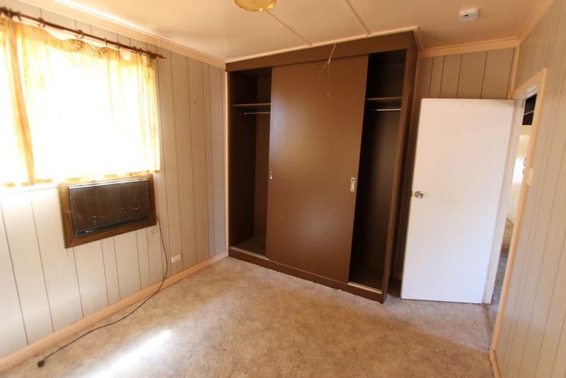 74 Cobb Street, Charleville QLD 4470, Charleville - Thumbnail 6