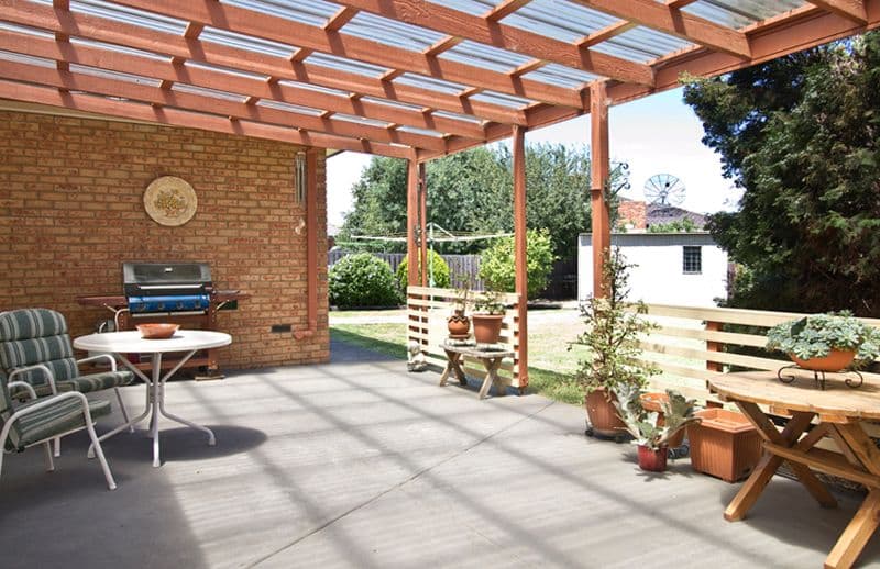 62 Grenda Drive, MILL PARK VIC 3082, Mill Park - Thumbnail 2