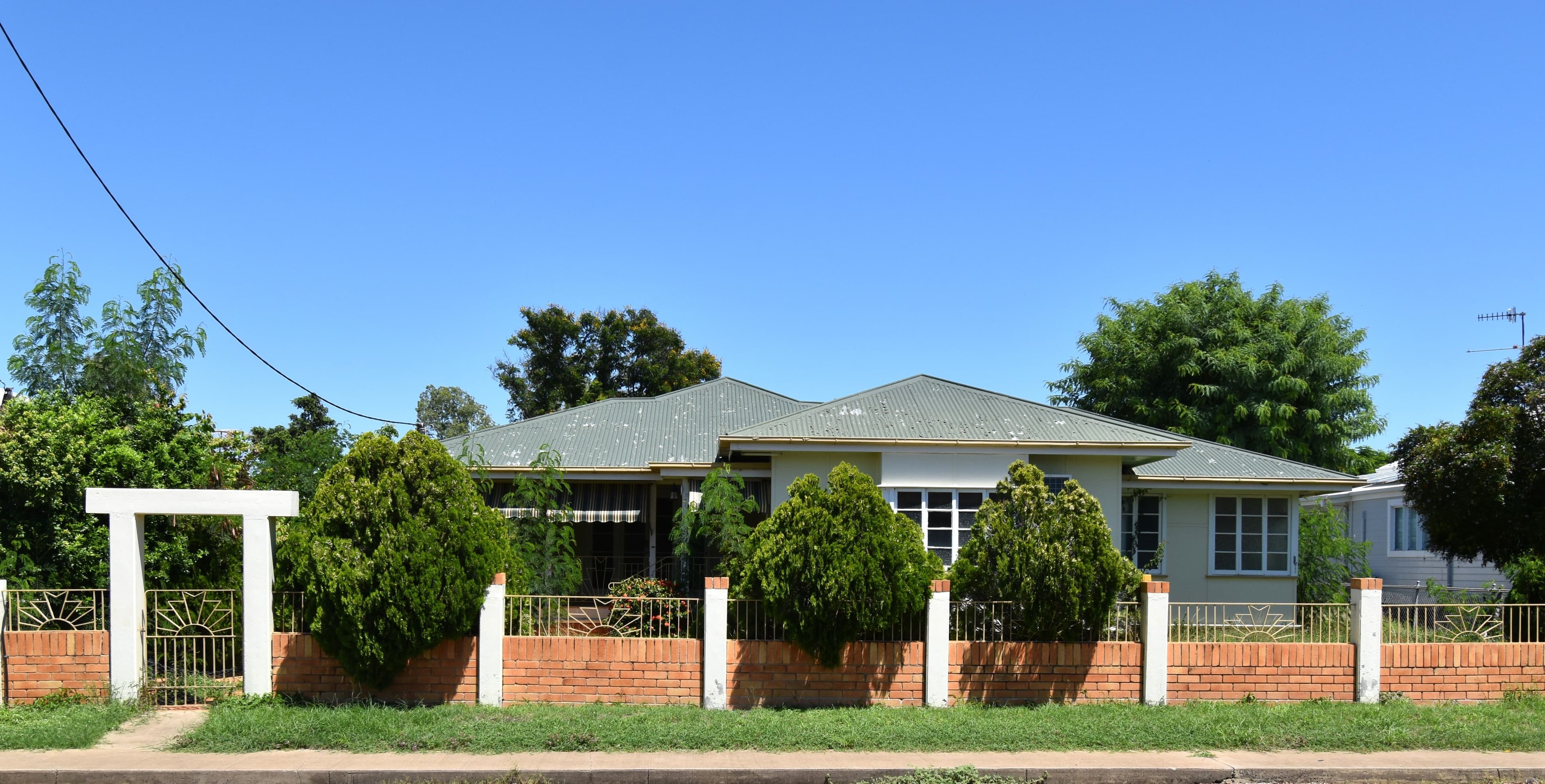 115 Emu Street, Longreach QLD 4730, Longreach - Image 1