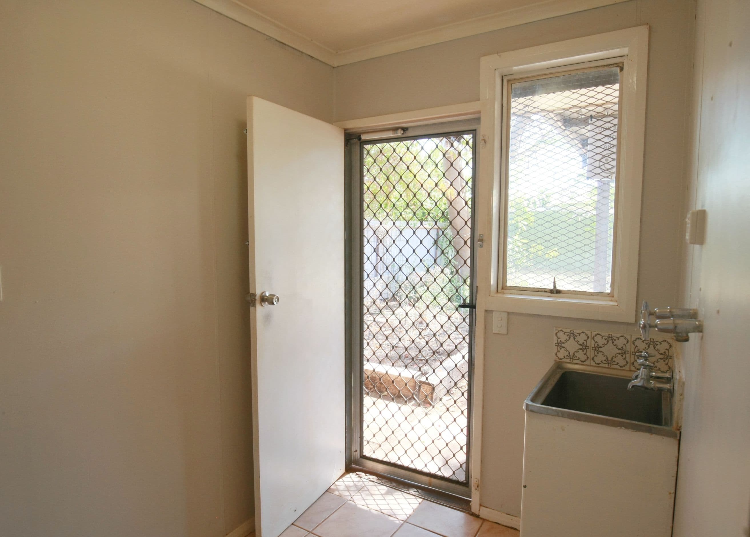 17A Spencer Street, Wickham WA 6720, Wickham - Thumbnail 5