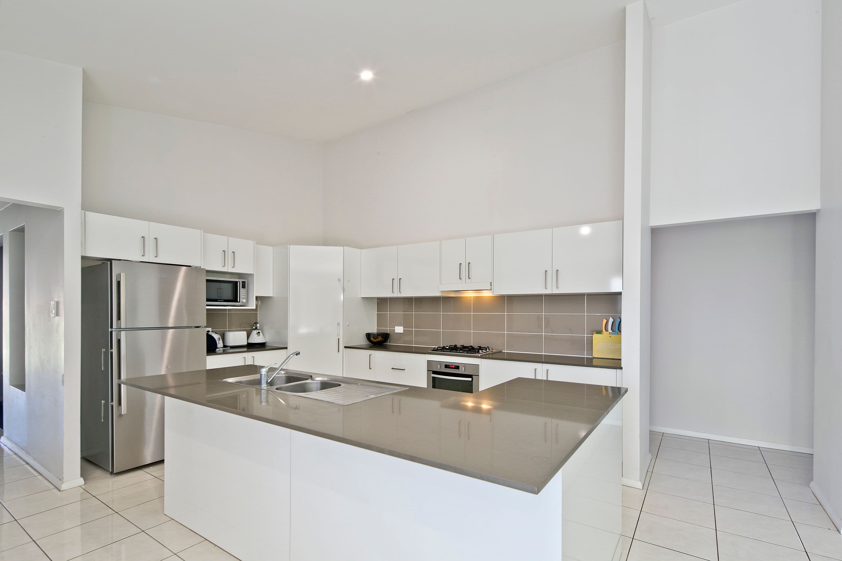 8 Stoney Creek Road, Marulan - Thumbnail 2