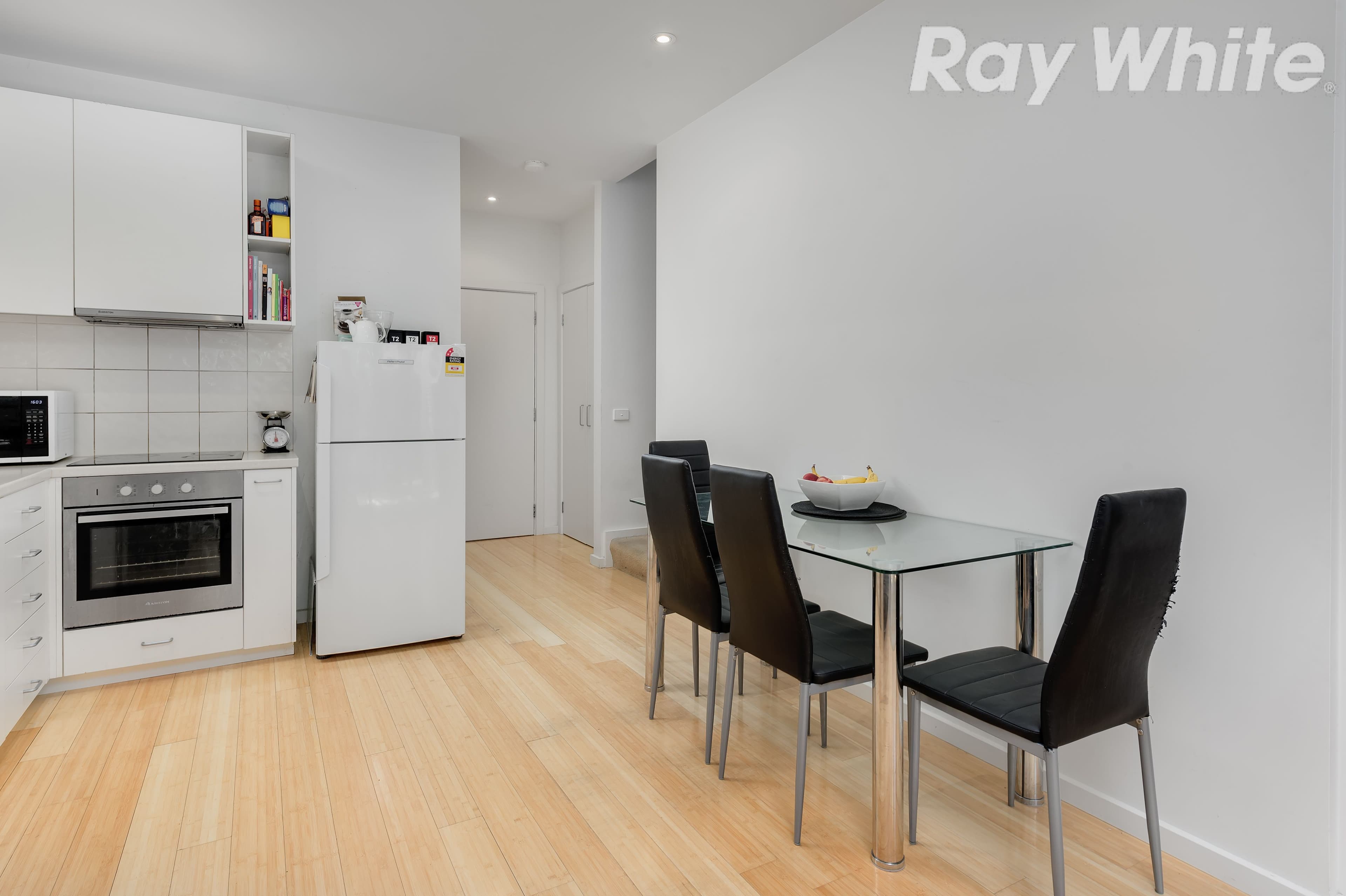 5 Poinsettia Court, Bundoora VIC 3083, Bundoora - Thumbnail 3