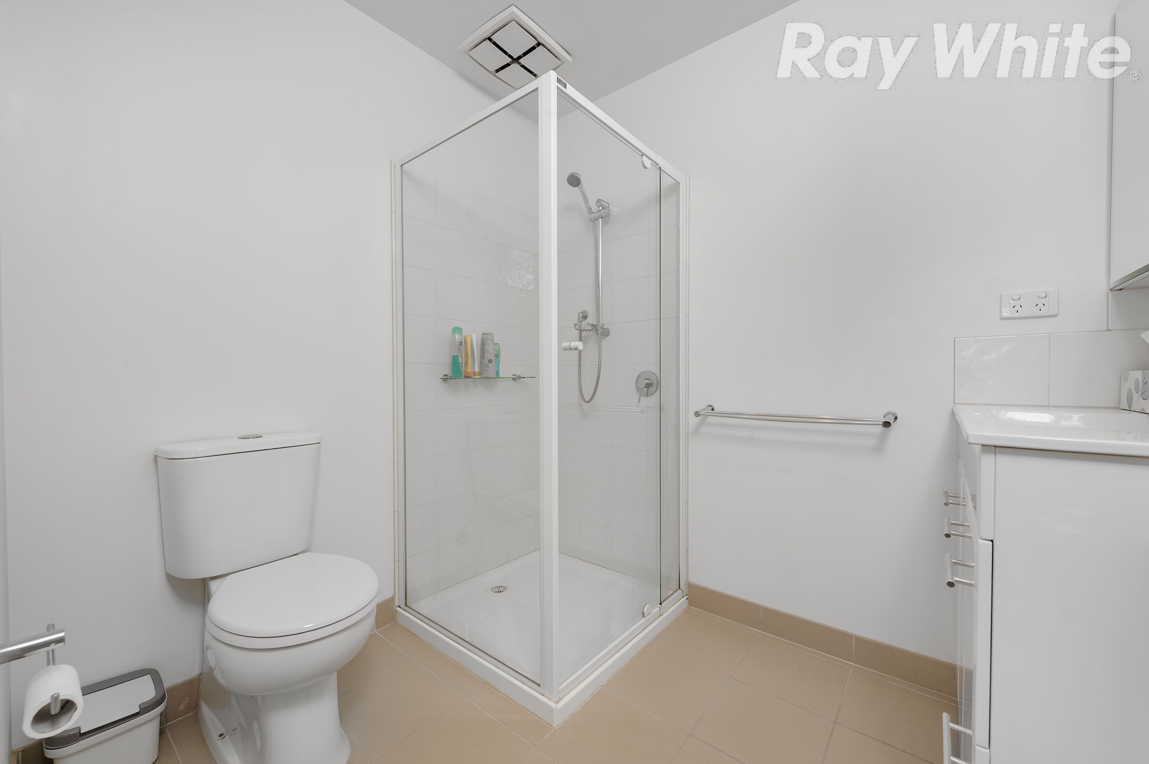 5 Poinsettia Court, Bundoora VIC 3083, Bundoora - Thumbnail 8