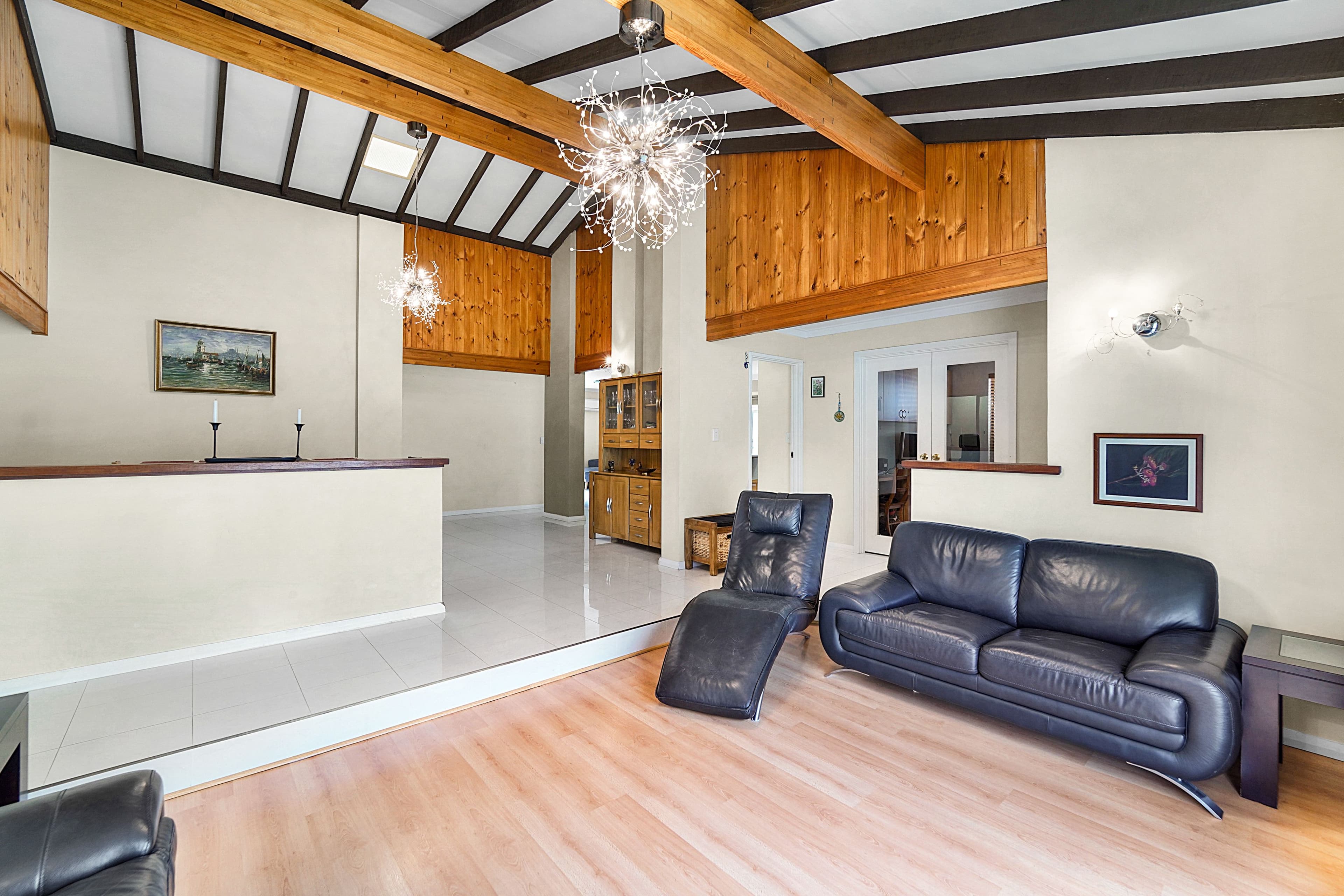 4 Almadine Drive, Carine WA 6020, Carine - Thumbnail 4
