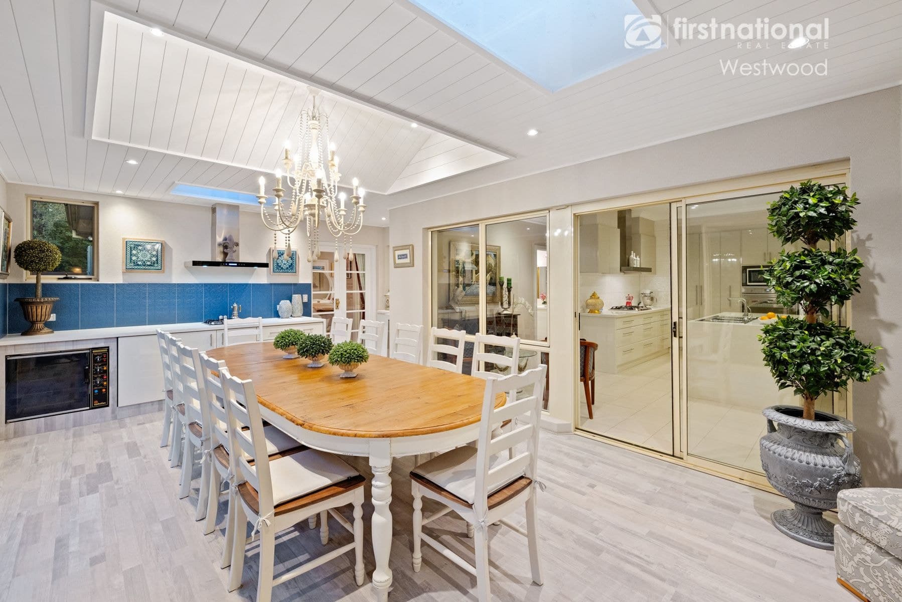 6 Larose Place, Werribee VIC 3030, Werribee - Thumbnail 3