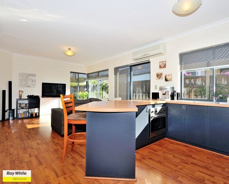 30 St Tropez Vista, ELLENBROOK WA 6069, Ellenbrook - Thumbnail 5