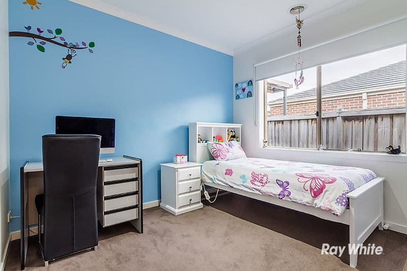 8 Vane Street, Cranbourne East VIC 3977, Cranbourne East - Thumbnail 6