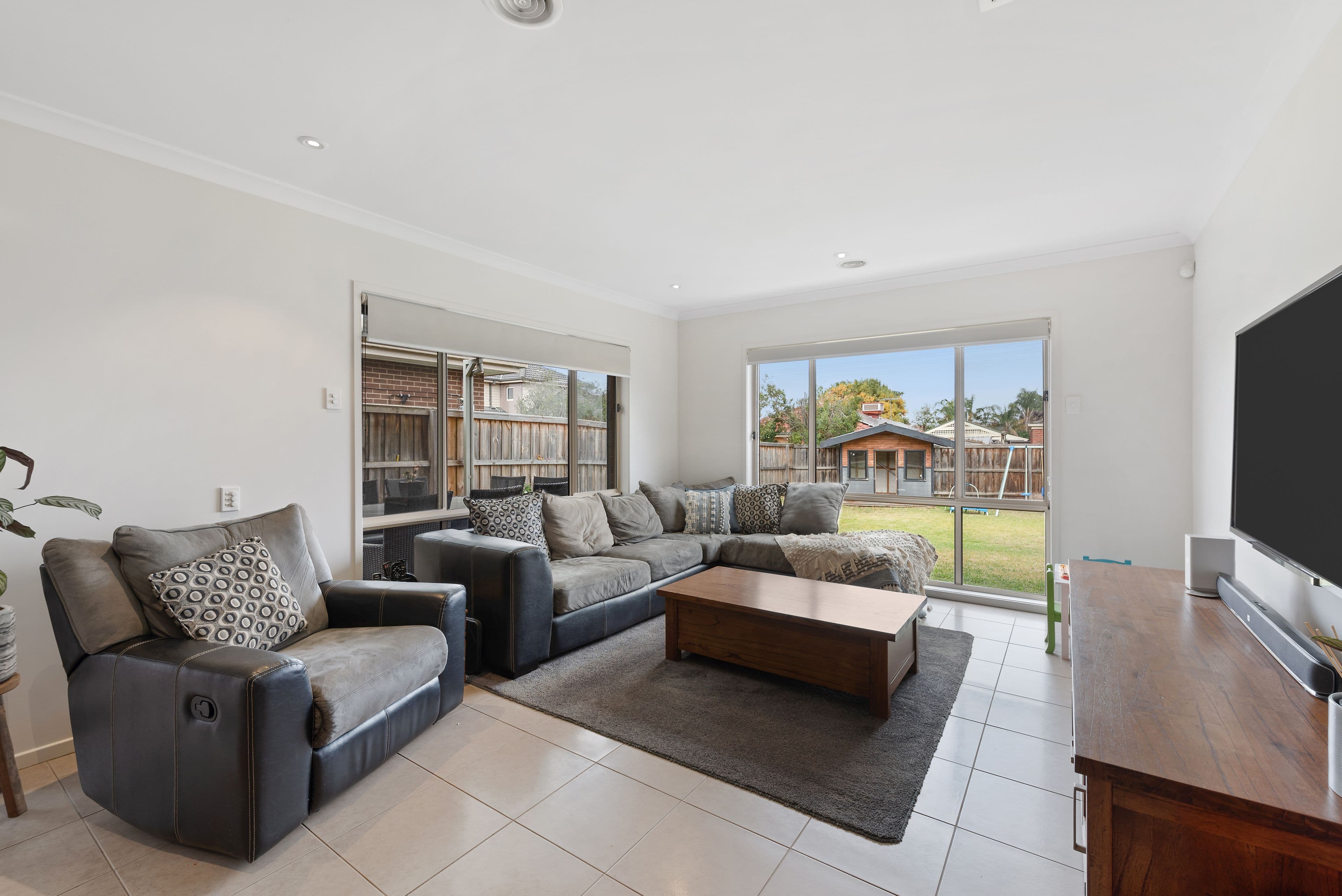 15 St Johns Court, South Morang VIC 3752, South Morang - Thumbnail 5