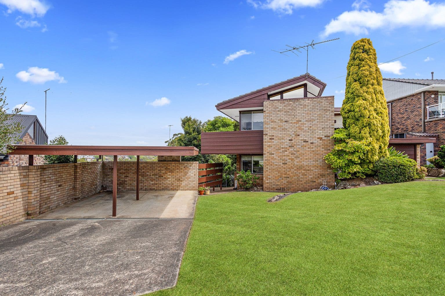 43 Allwood Crescent, Lugarno NSW 2210, Lugarno - Image 1