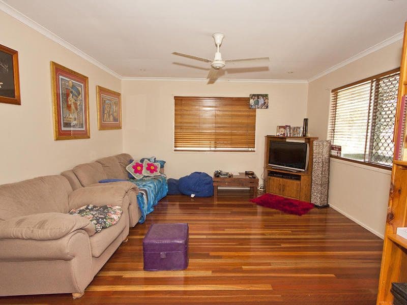 11 Harvey Street, Strathpine QLD 4500, Strathpine - Thumbnail 3