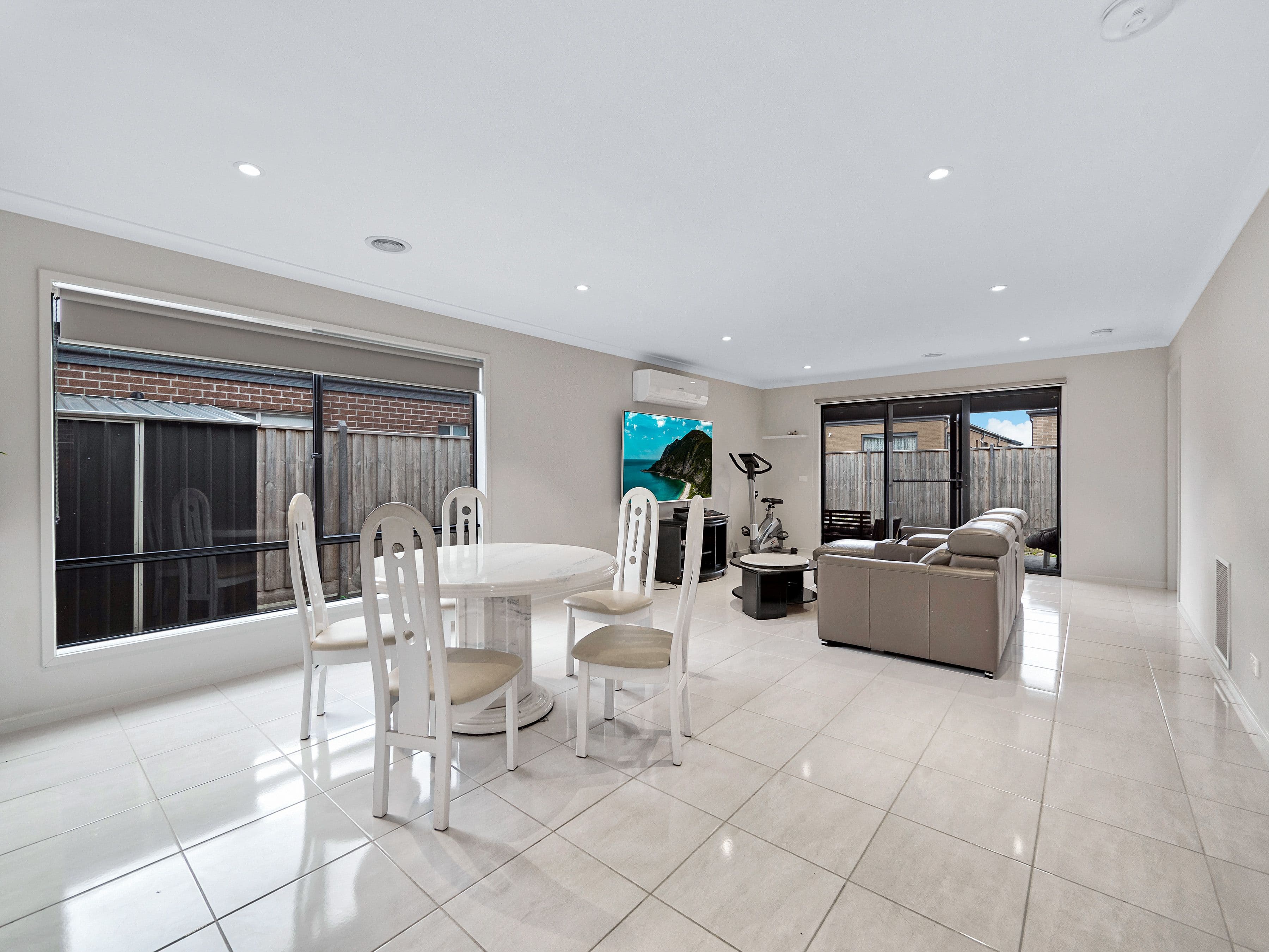 52 Bales Road, Cranbourne East VIC 3977, Cranbourne East - Thumbnail 6
