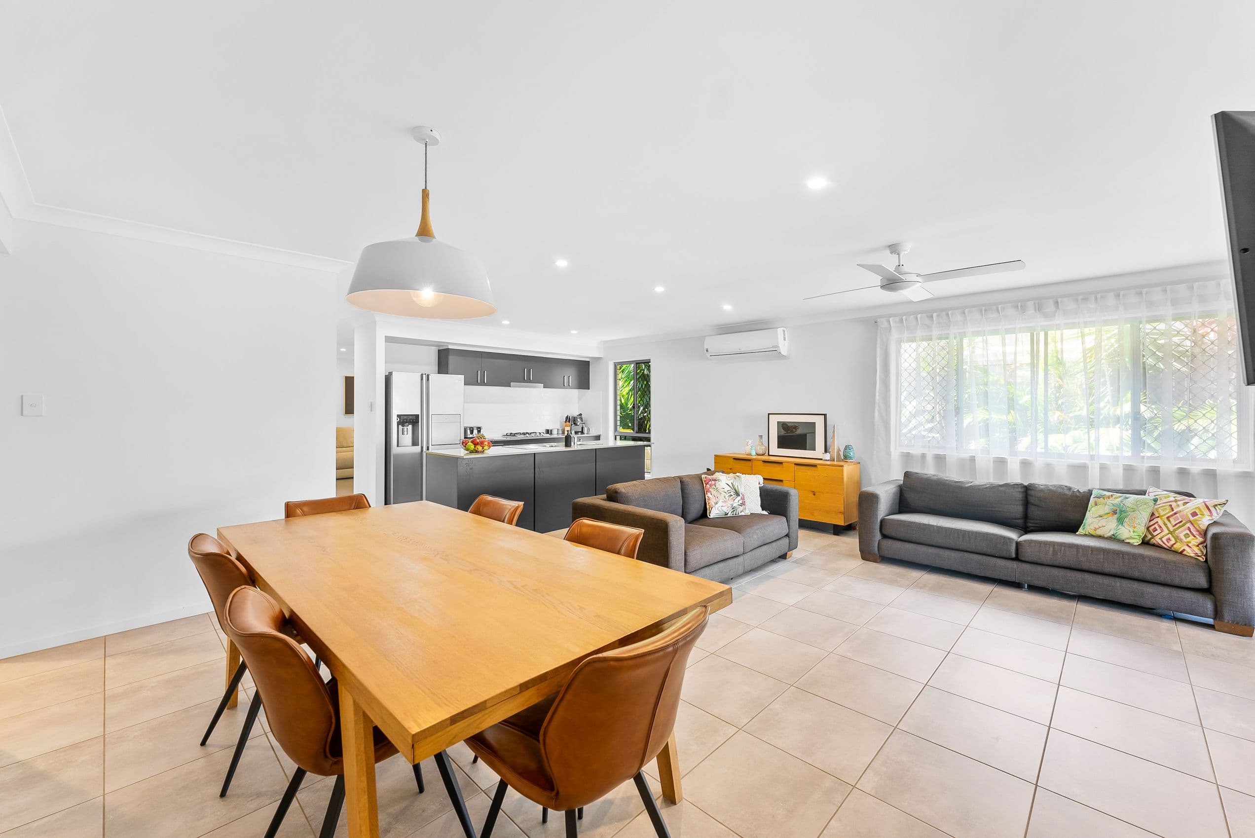 98 Surround Street, Dakabin QLD 4503, Dakabin - Thumbnail 4
