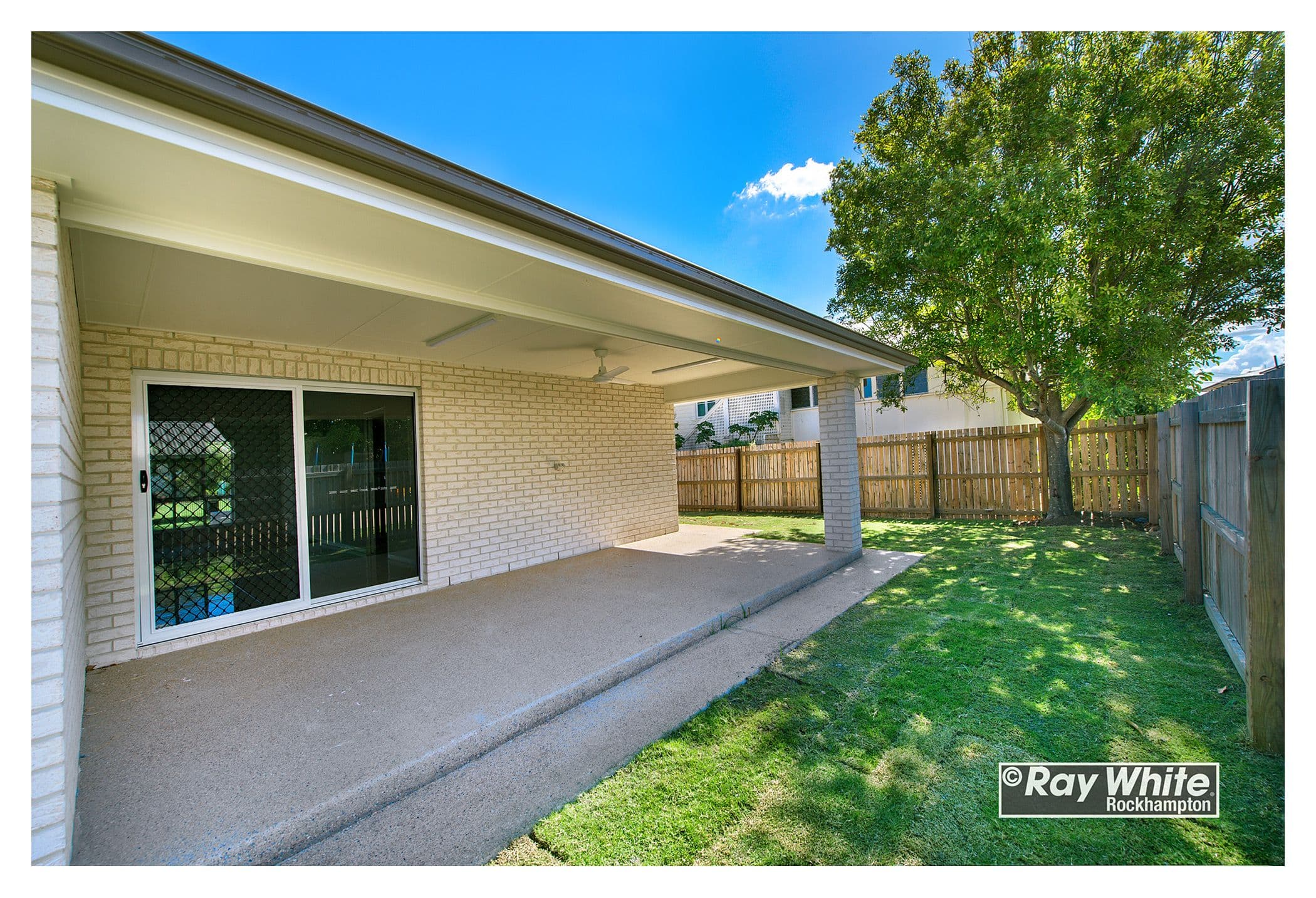 8 Hopkins Street, Park Avenue QLD 4701, Park Avenue - Thumbnail 2