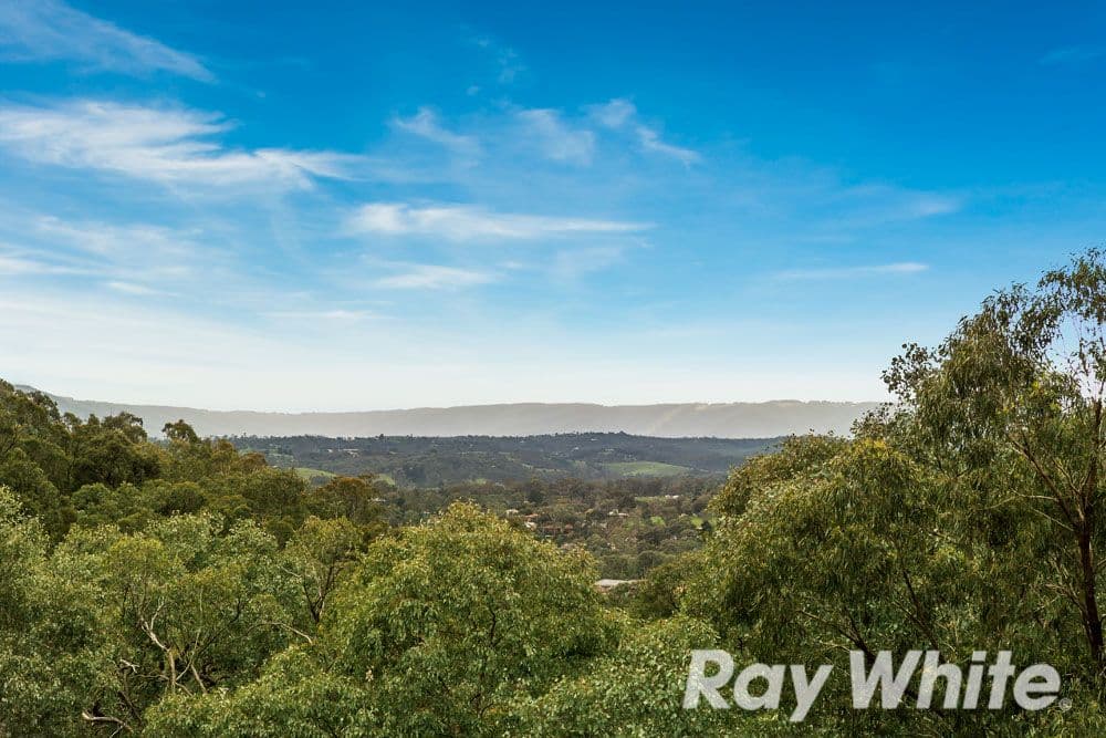 110 Heather Avenue, Hurstbridge VIC 3099, Hurstbridge - Thumbnail 3
