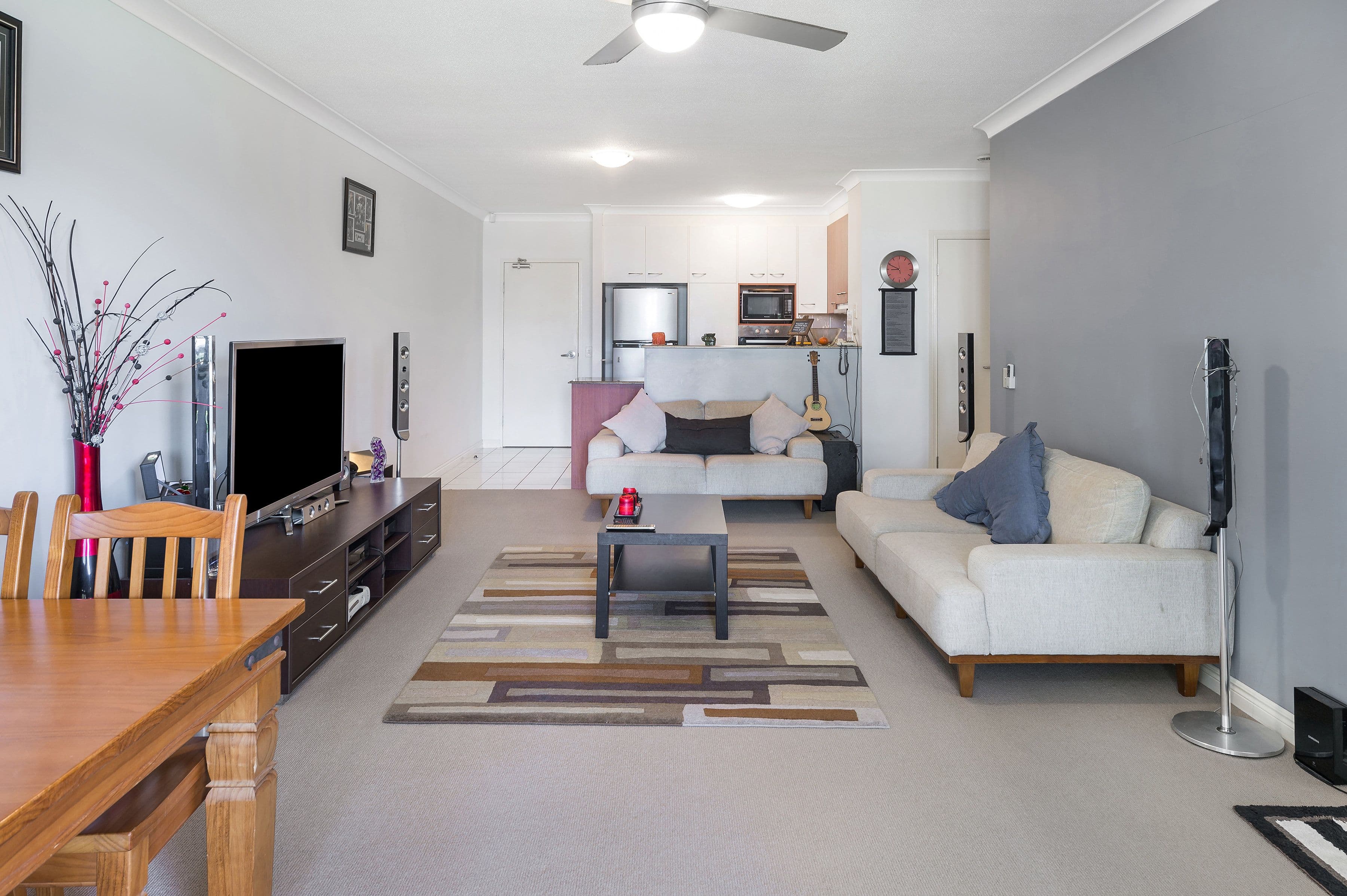 7002 Phoenix Palms Drive, Hope Island QLD 4212, Hope Island - Thumbnail 5