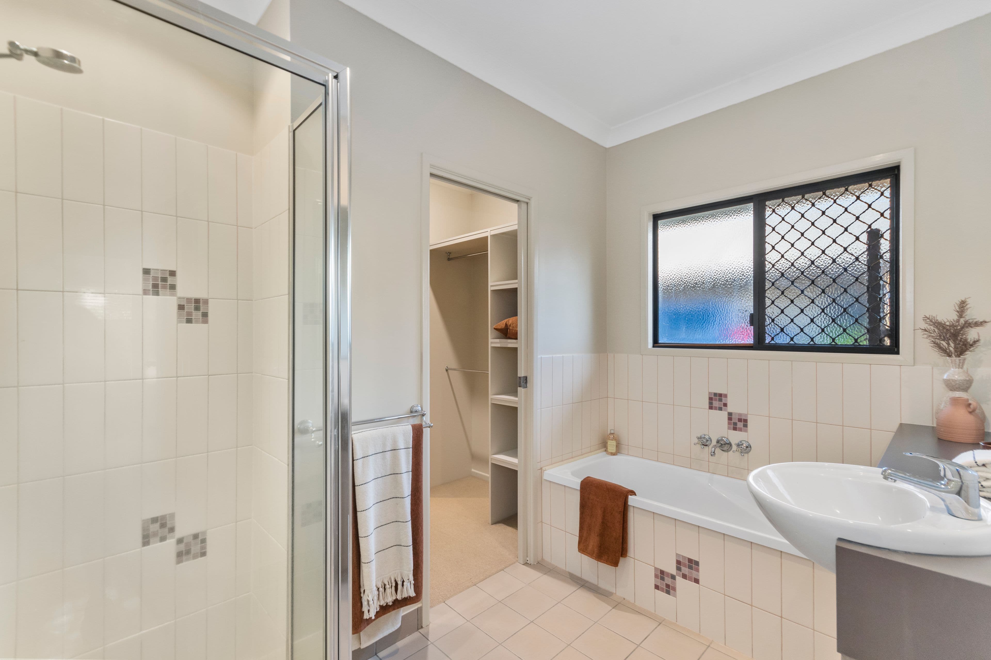 86-88 Chandler Street, Garbutt QLD 4814, Garbutt - Thumbnail 8