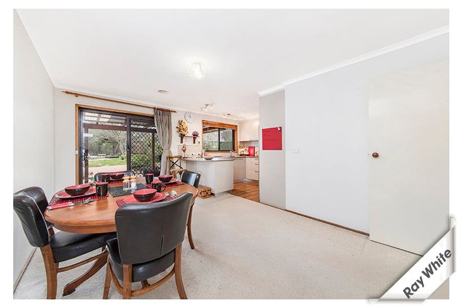 26 Summerville Crescent, Florey ACT 2615, Florey - Thumbnail 3