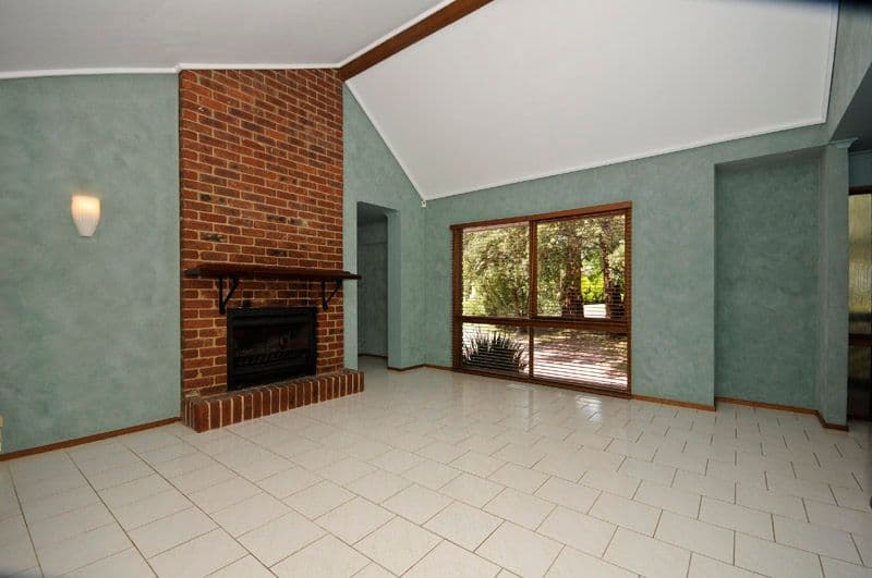 71 Blackburn Road, MOOROOLBARK VIC 3138, Mooroolbark - Thumbnail 2