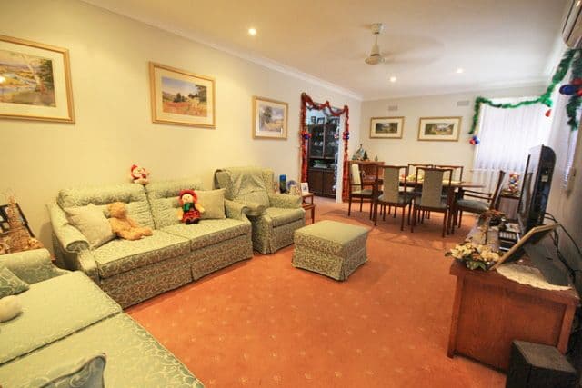 41 Hurlstone Avenue, Glenfield NSW 2167, Glenfield - Thumbnail 2
