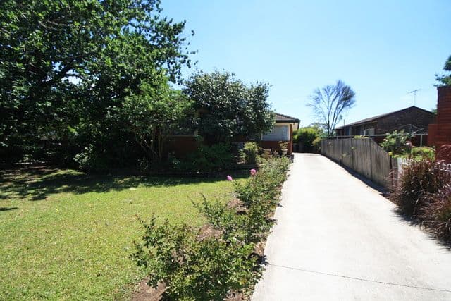 41 Hurlstone Avenue, Glenfield NSW 2167, Glenfield - Thumbnail 6