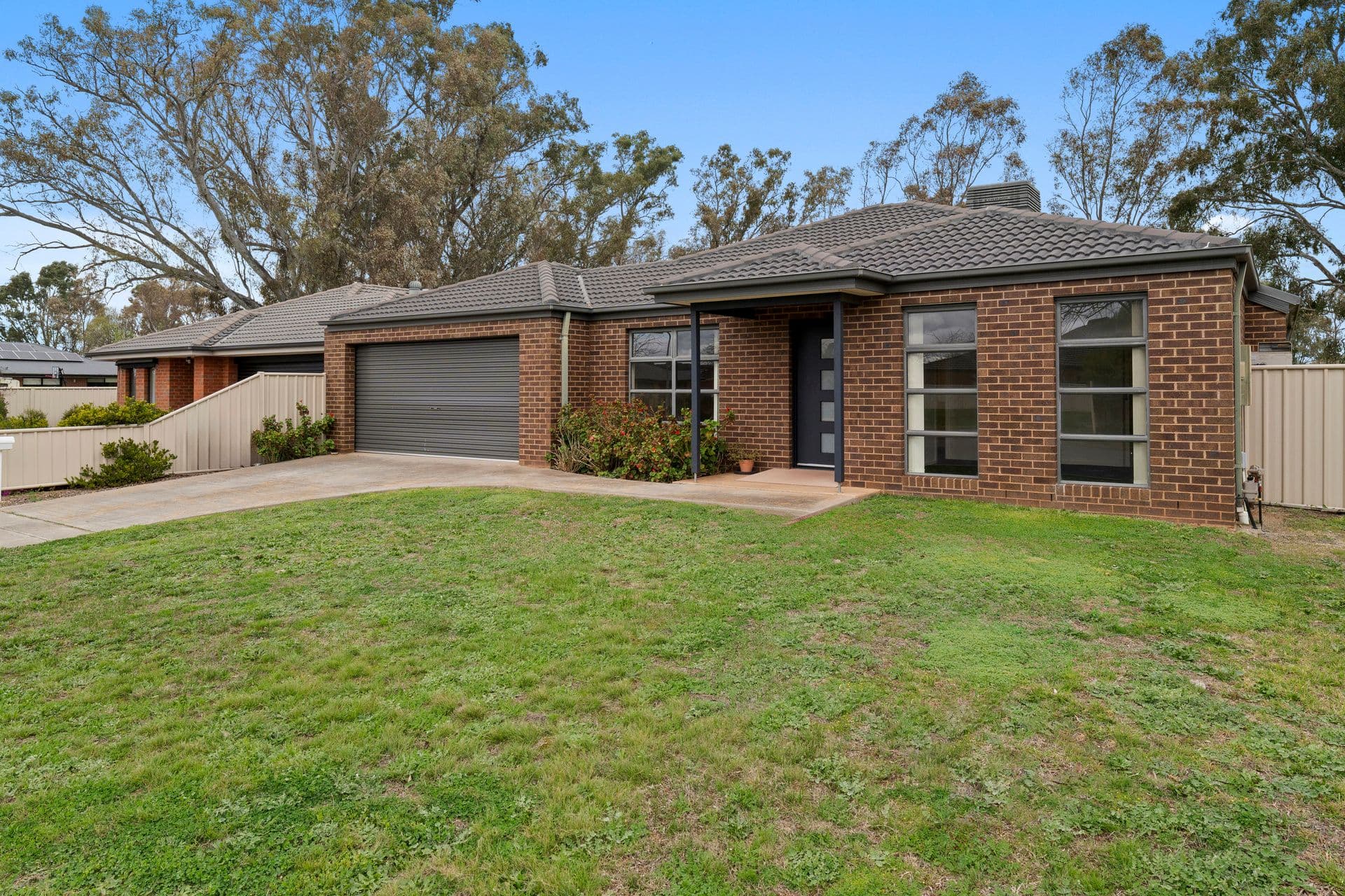 24 Fraser Street, Benalla VIC 3672, Benalla - Thumbnail 4