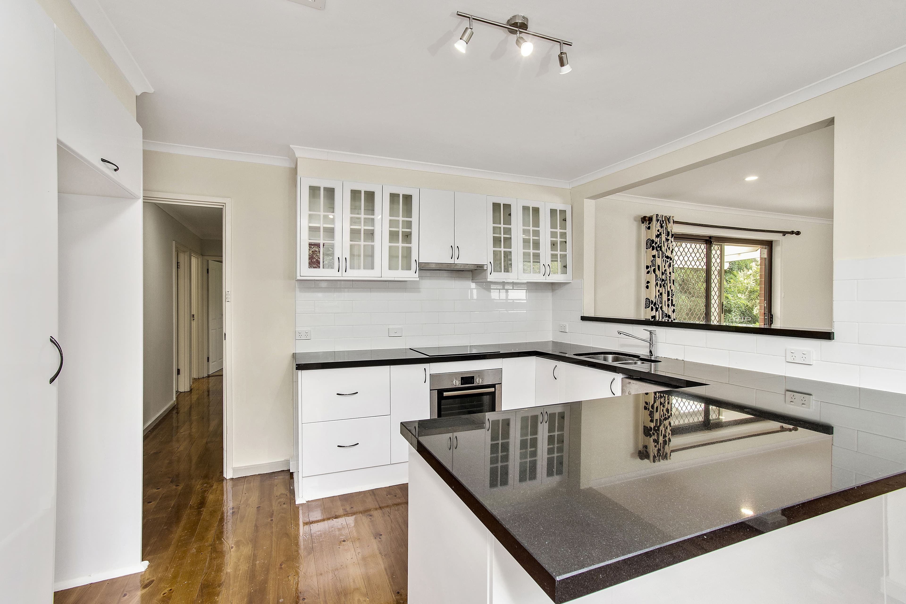 16 Noala Street, Aranda ACT 2614, Aranda - Thumbnail 4