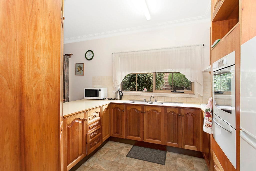 31 Wentworth Street, Warrnambool VIC 3280, Warrnambool - Thumbnail 2