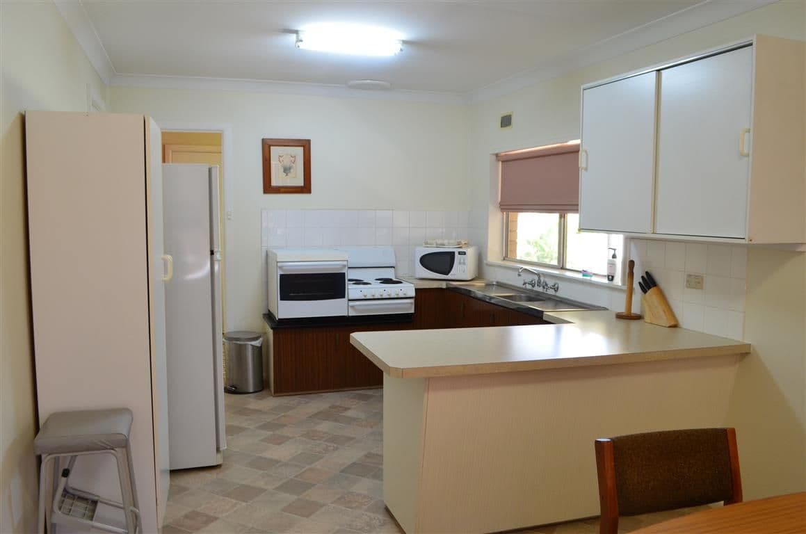 195 Capper Street, Tumut - Thumbnail 2