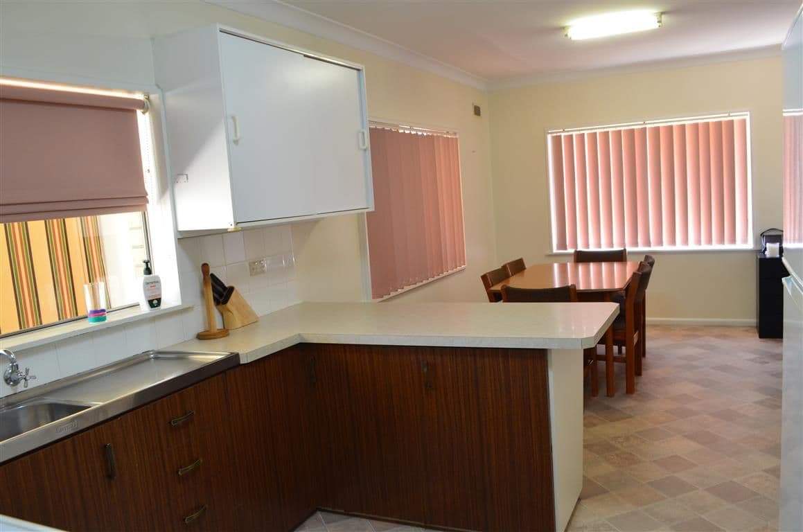 195 Capper Street, Tumut - Thumbnail 3