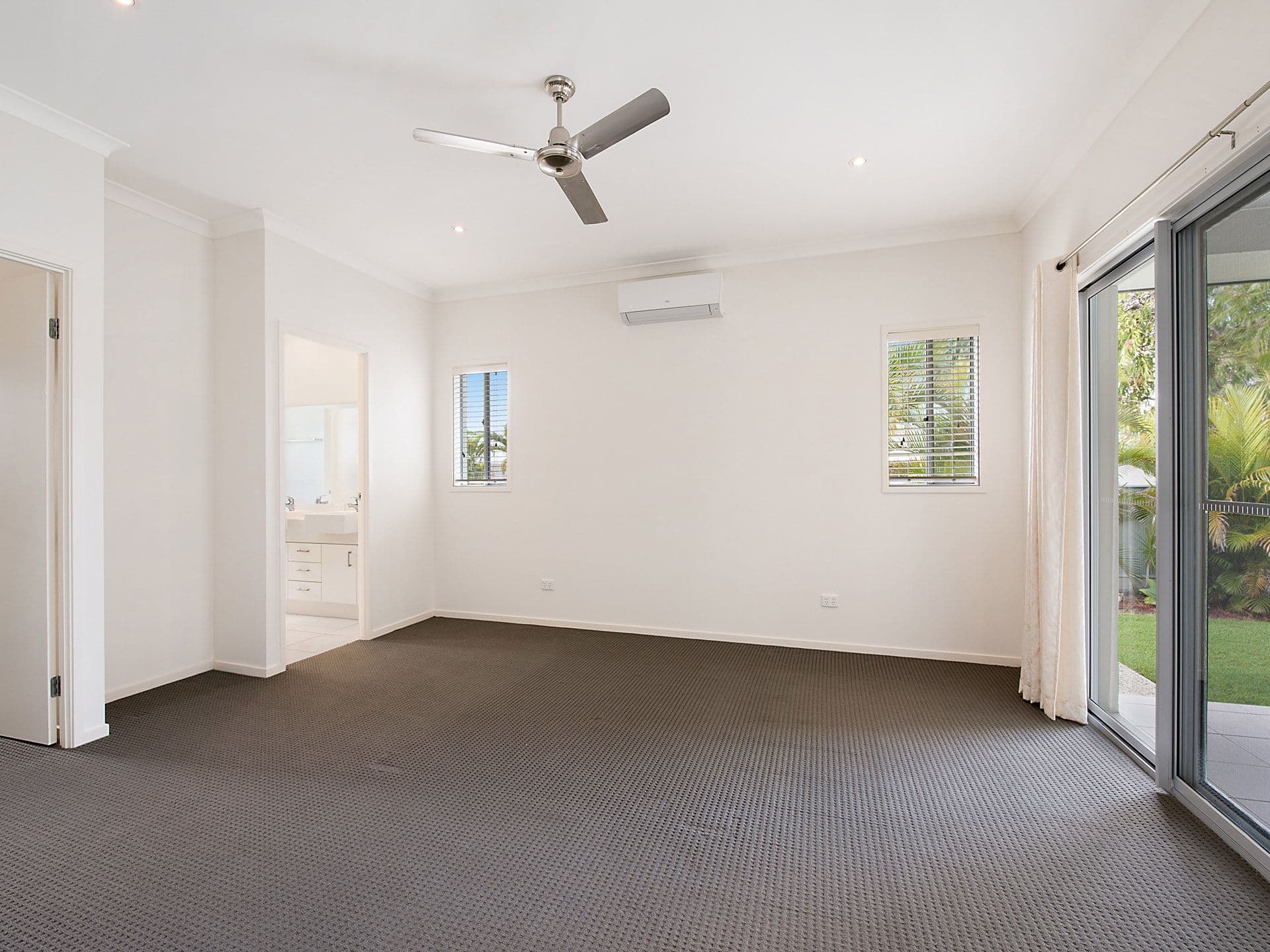 1 Flitcroft Place, Pelican Waters QLD 4551, Pelican Waters - Thumbnail 7