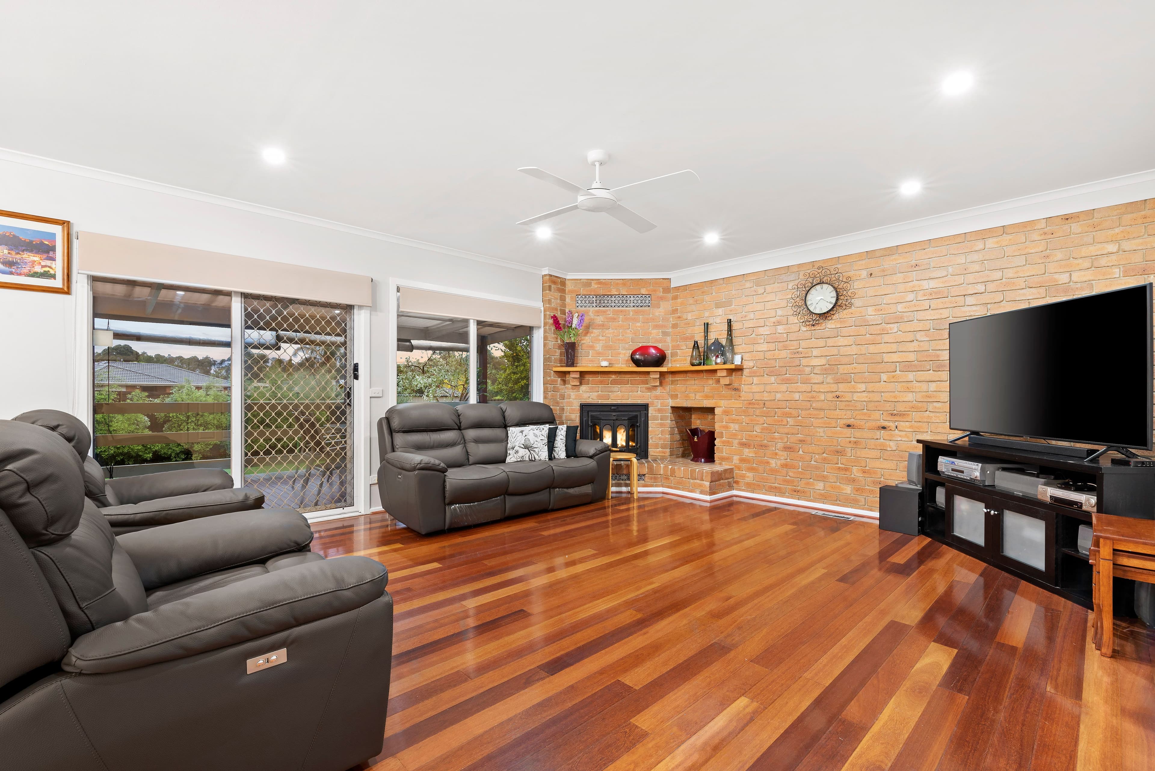 3 Tandragee Close, Wantirna South VIC 3152, Wantirna South - Thumbnail 3