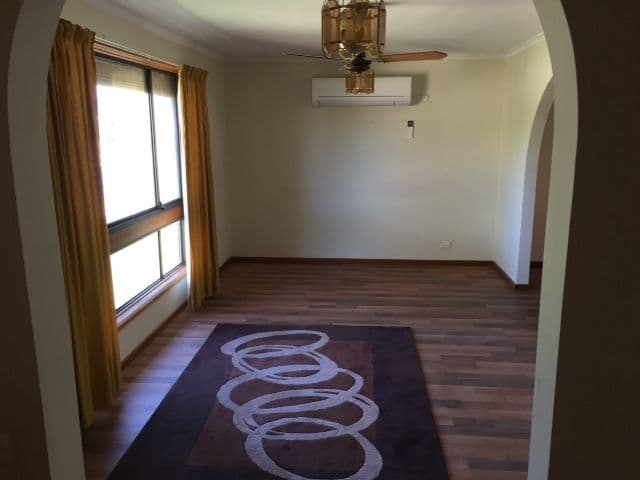 8 Huxtable Street, Port Augusta SA 5700, Port Augusta - Thumbnail 2