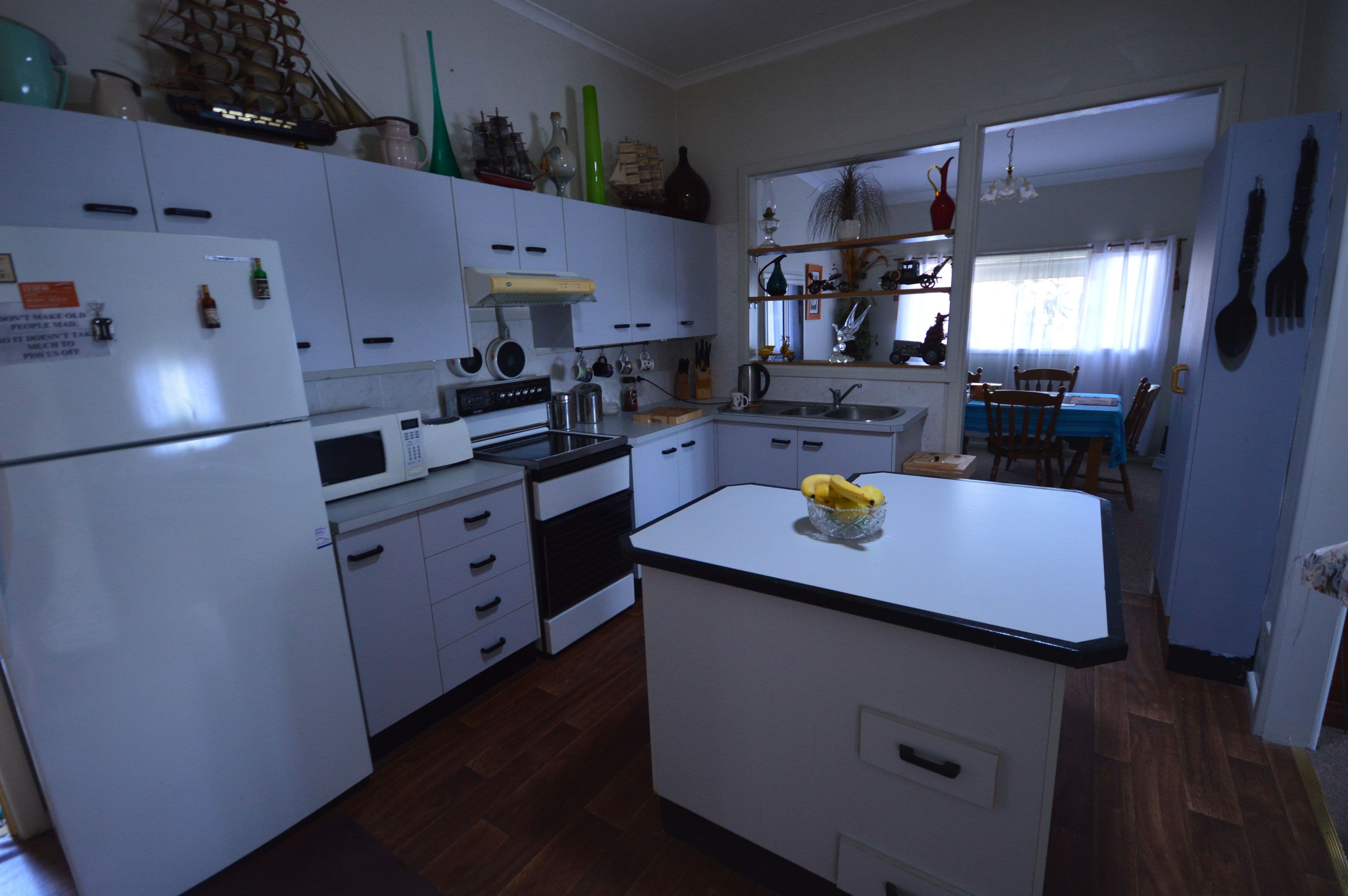 10 Icely Street, Canowindra - Thumbnail 2