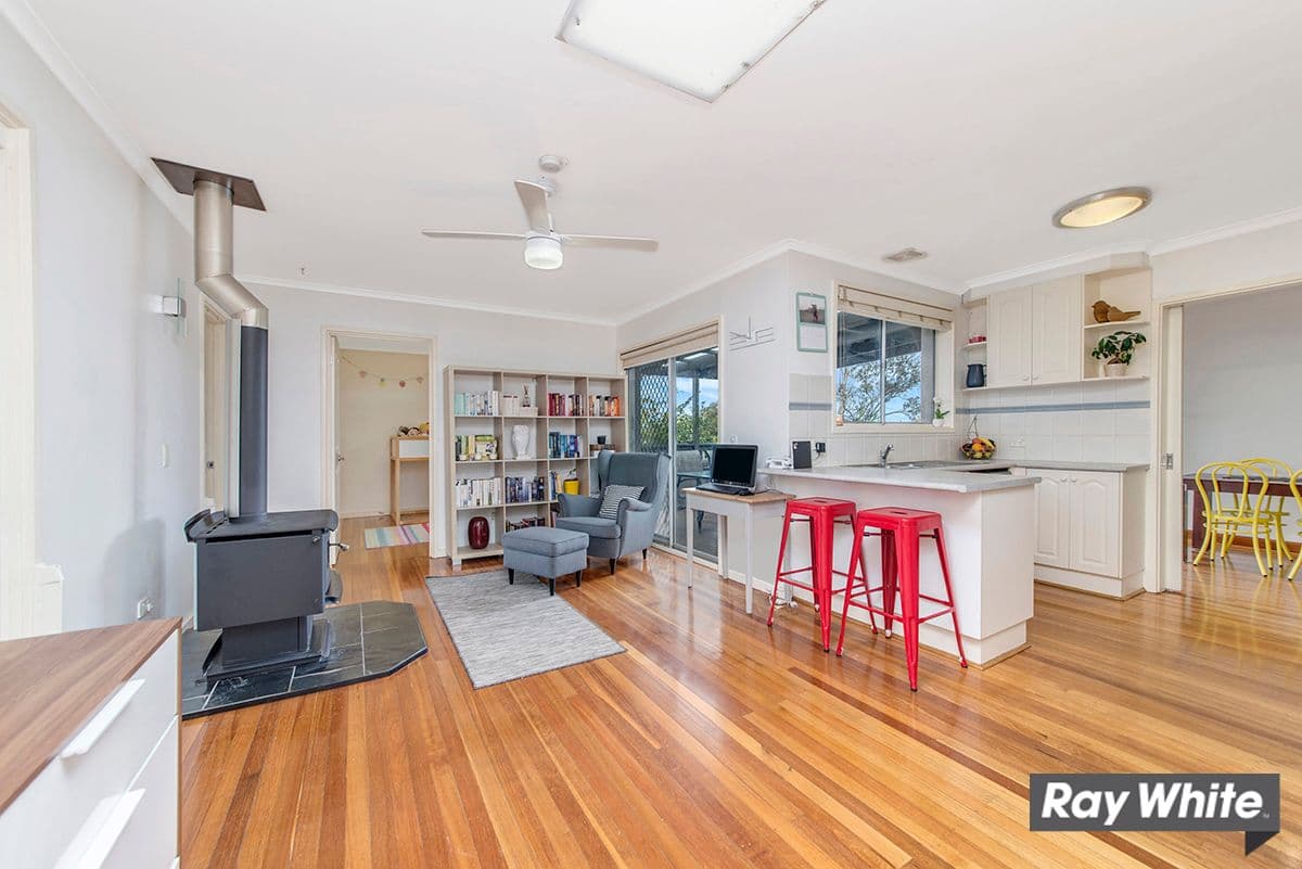 29 McEachern Crescent, Melba ACT 2615, Melba - Thumbnail 3