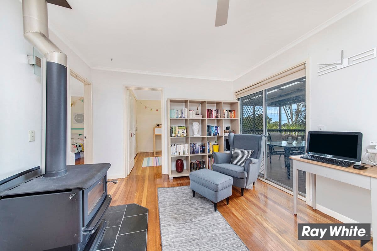 29 McEachern Crescent, Melba ACT 2615, Melba - Thumbnail 4