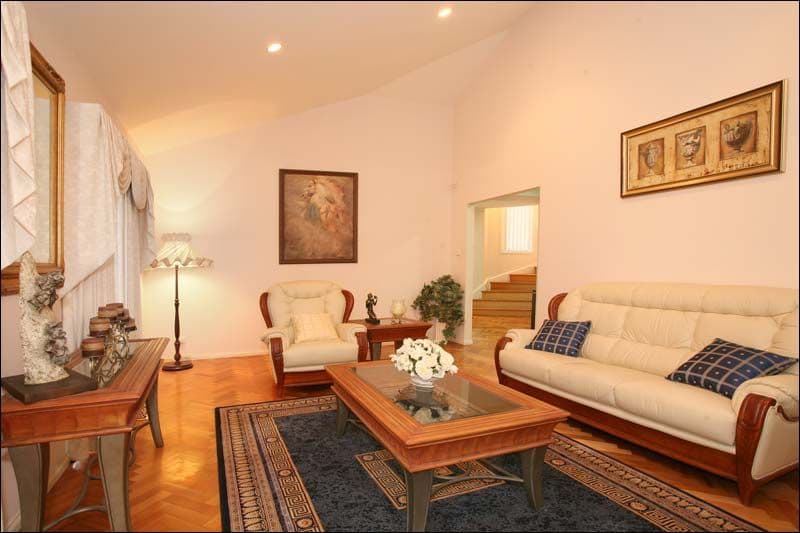 4 James West Street, GLEN WAVERLEY VIC 3150, Glen Waverley - Thumbnail 5
