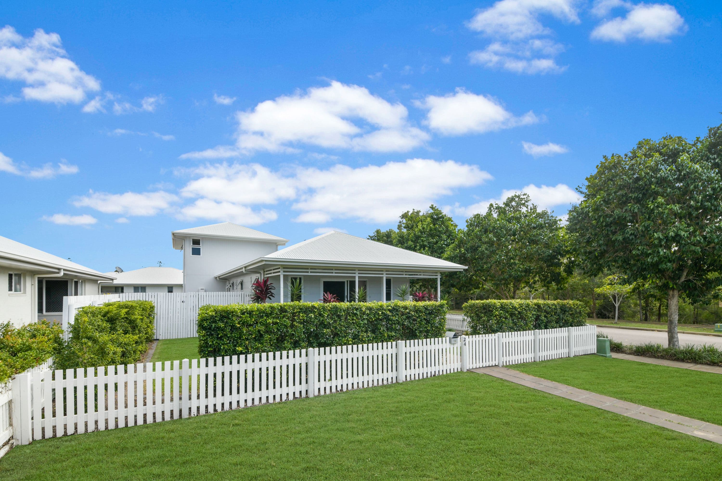 24 Greater Ascot Avenue, Shaw QLD 4818, Shaw - Thumbnail 3