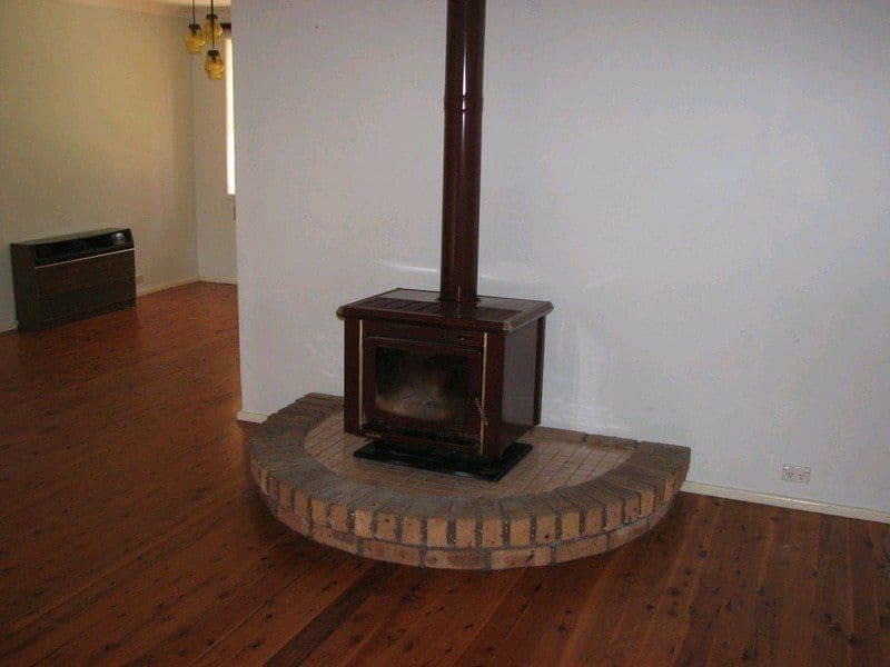 61 Fraser Street, TAHMOOR NSW 2573, Tahmoor - Thumbnail 3