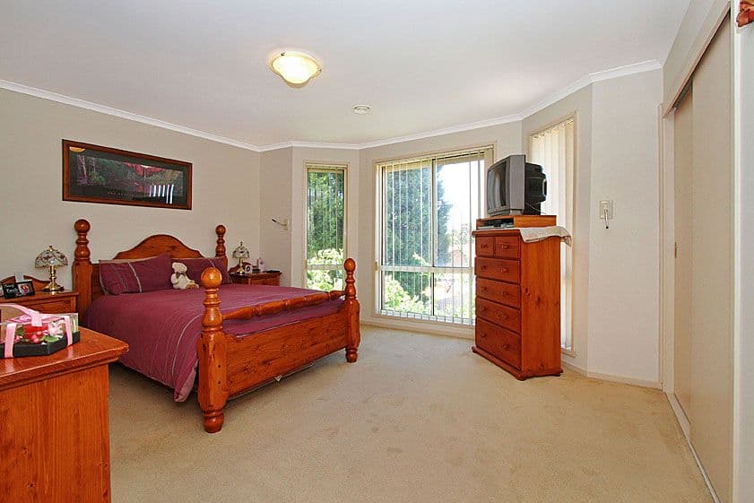 79 Grenda Drive, MILL PARK VIC 3082, Mill Park - Thumbnail 8