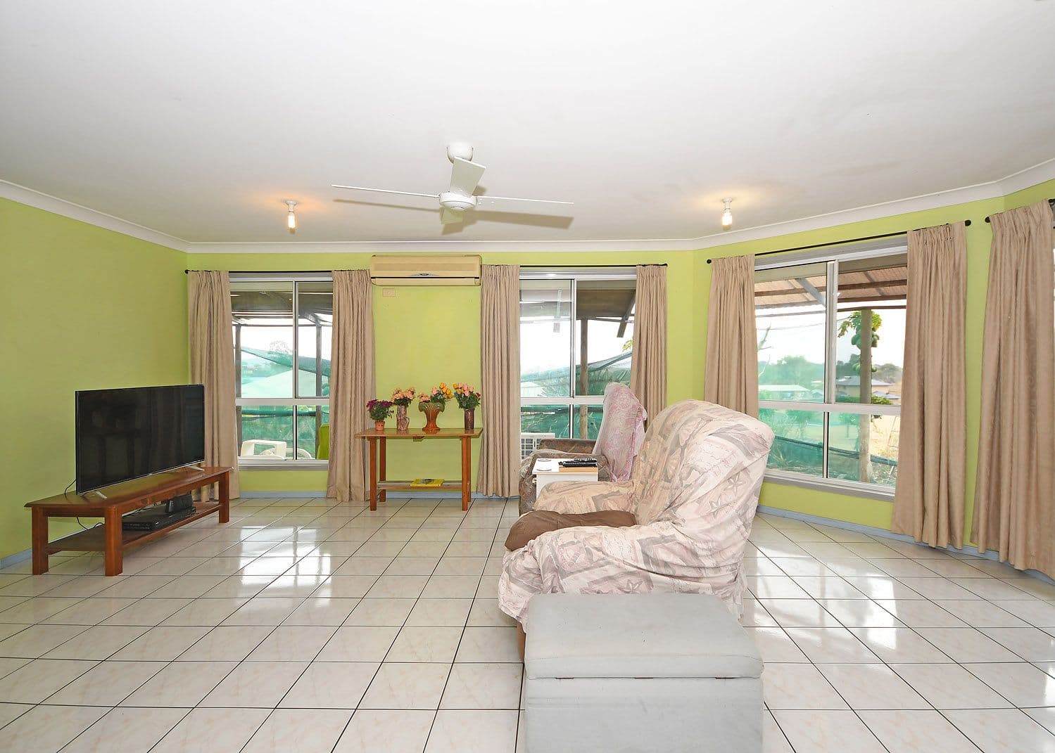 52 Captain Cook Dr, Caringbah, Caringbah - Thumbnail 8