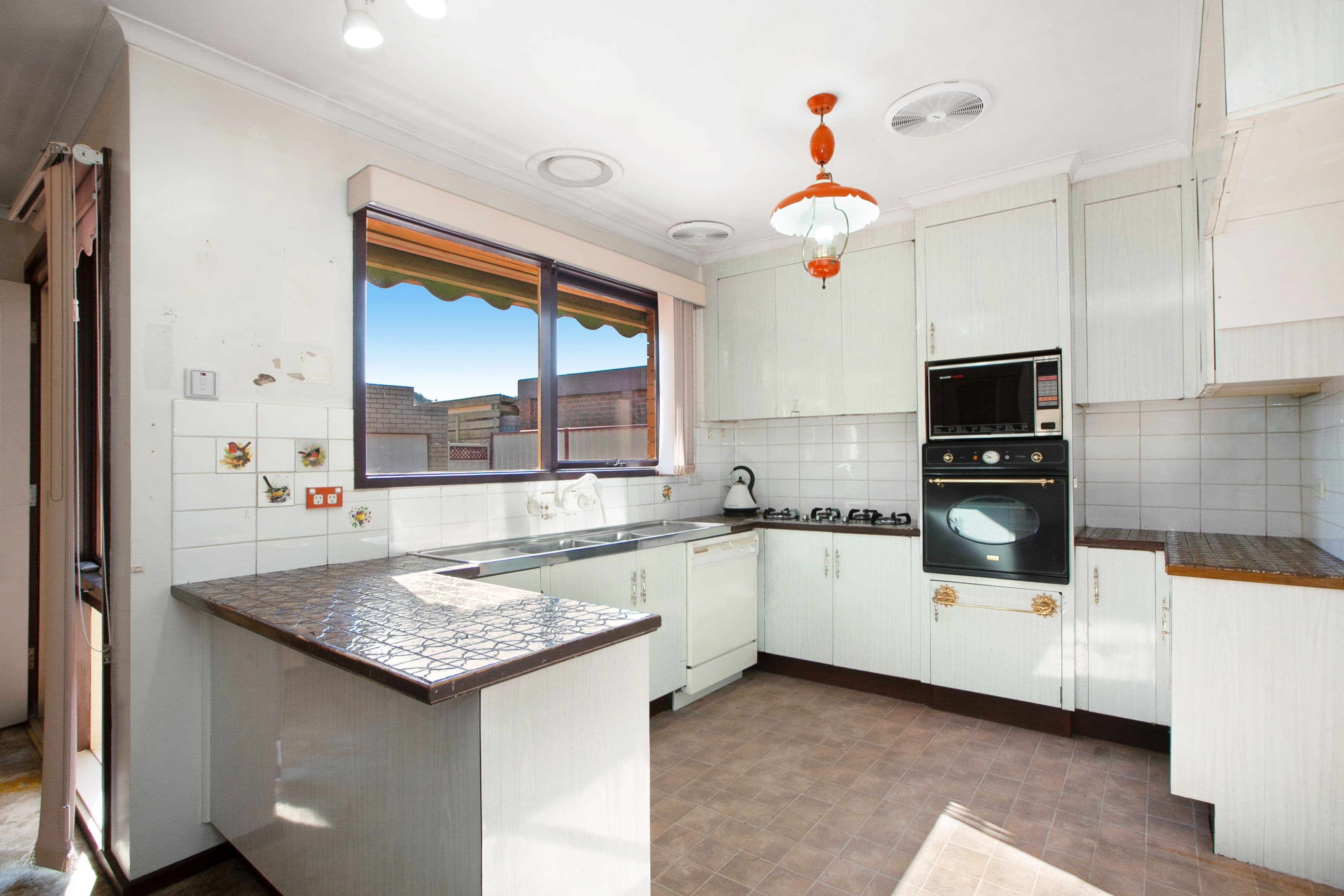 11 Gyra Court, Bundoora VIC 3083, Bundoora - Thumbnail 4