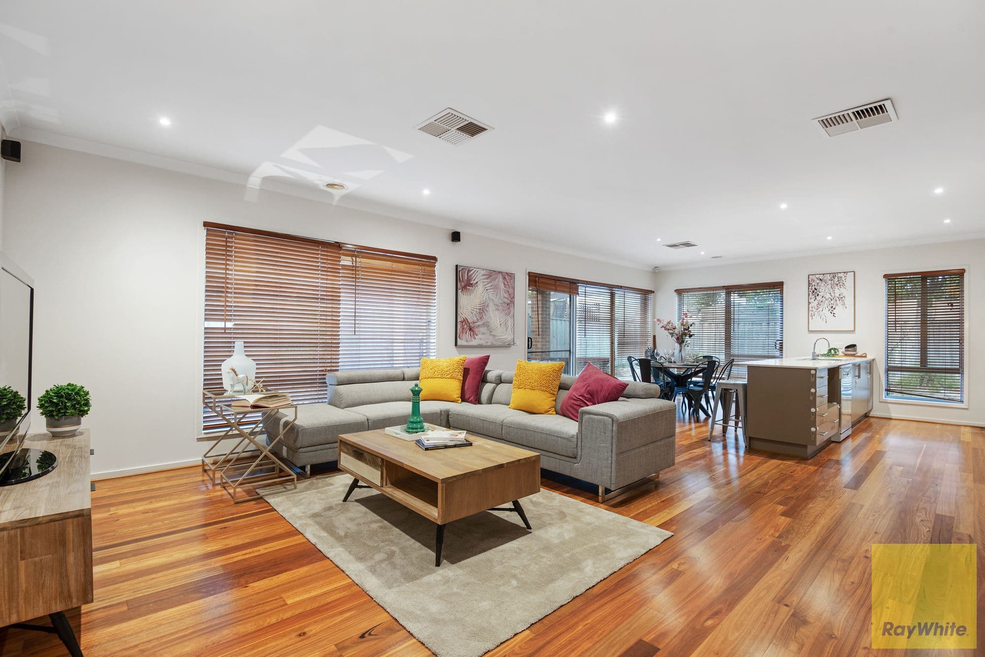 8 Skipper Road, Tarneit VIC 3029, Tarneit - Thumbnail 3